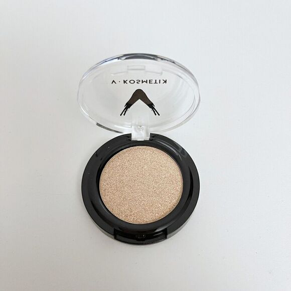 New V KOSMETIK Spot Light Strobing Pressed Shimmer Powder & Illuminator  Autumn - Picture 3 of 4
